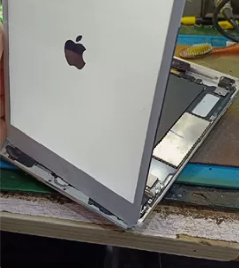 ipad mini 2   内屏坏，没有外...