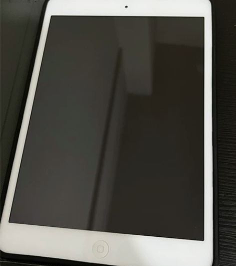 低价出  Ipad mini   个人用现...