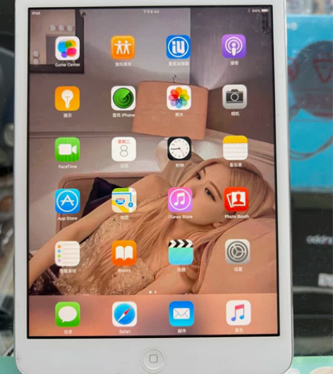 iPad mini1白菜价出 整理柜台发现...