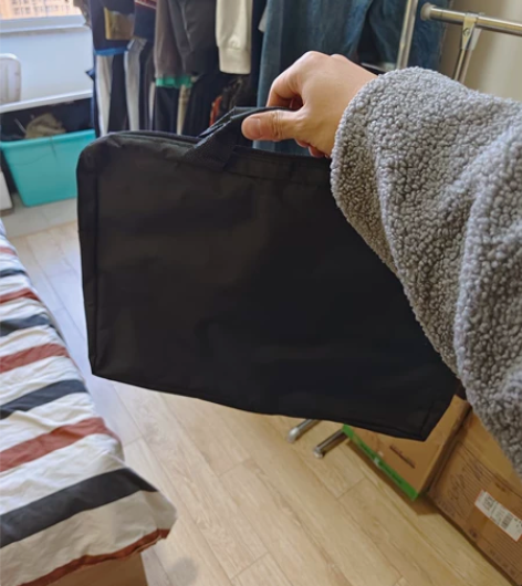 全新电脑包，朋友生日的时候送的，由于个人不...