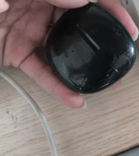 出了出了，QCY-ht03充电仓，买了没一...