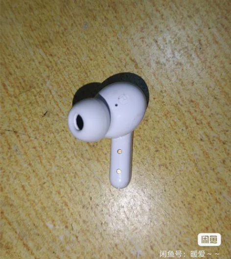 qcy蓝牙耳机右耳，功能正常。 感兴趣的话...