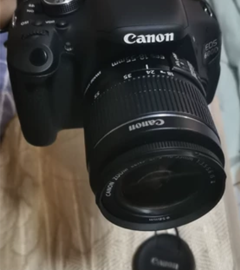出售佳能600D套机(18-55mm II...