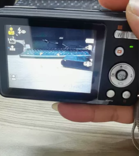 爱国者T3相机，定义九成新，只出同城，不刀...