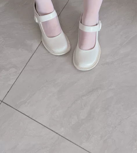 复古粗跟白色玛丽珍鞋女2022年夏季搭jk...