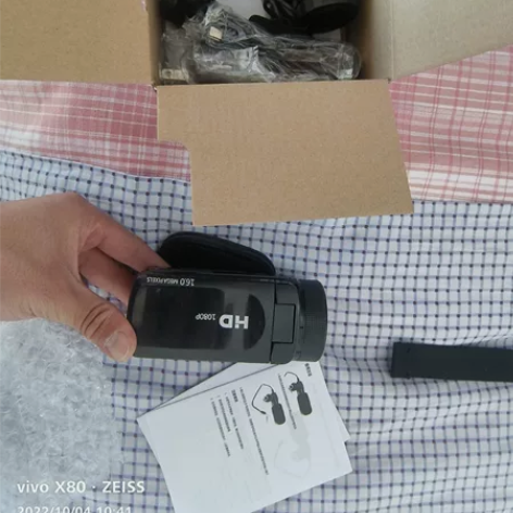 z20高清数码摄像机 全新未使用过价格美丽...