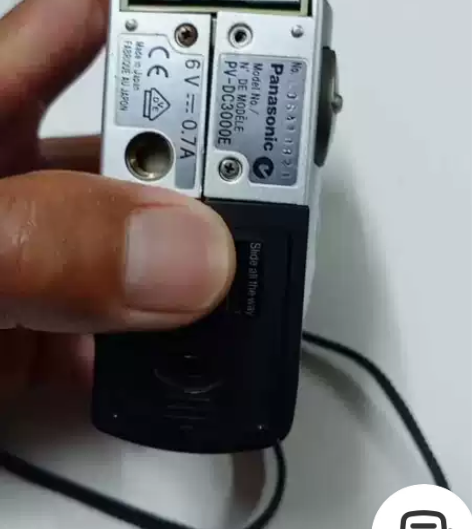 一台造型独特数码像机，不知好坏当配件出售，...
