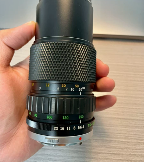 奥林巴斯OM系列镜头 75-150，F4成...