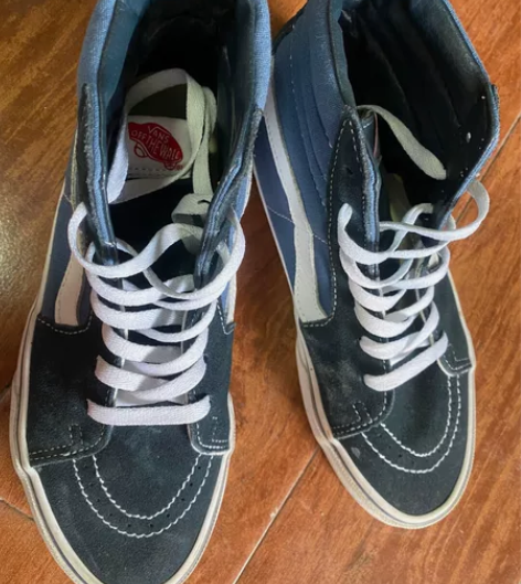 Vans 板鞋 38码 需要直接拍下 不退...