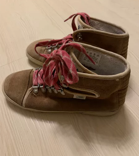 vans专柜正品女鞋 36码，购于专柜，里...