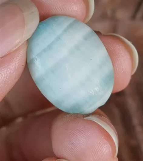 清代绿萤石扁珠 直径16毫米，对孔20.9...