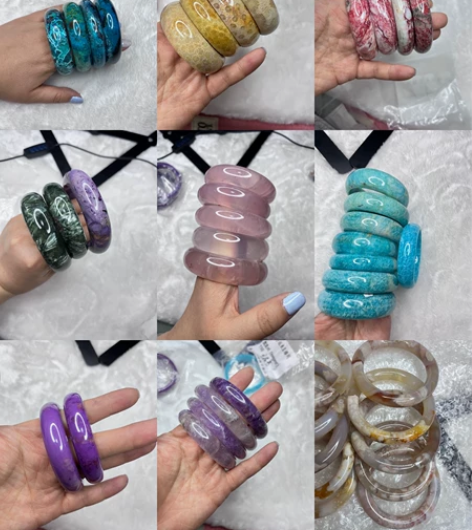 出一批自己收的水晶手镯价格几十到几百不等，...