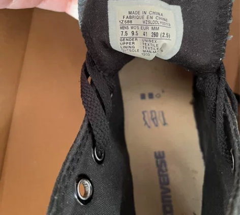 匡威高帮,41码,闲置物品不退不换 感兴趣...