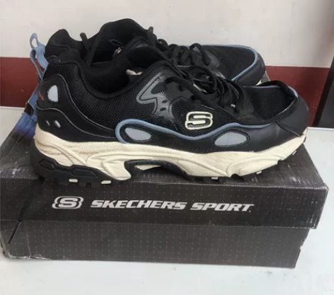 A565，尺码42   内长270   正...