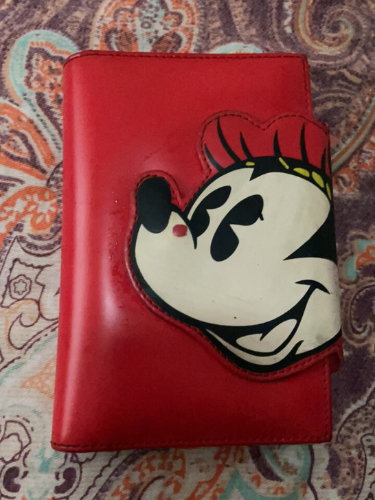 品牌型号 米奇卡通钱包入手渠道 专柜买的3...