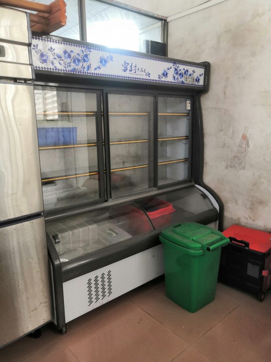餐饮店各种物品低价转让,仅限自取,自取!冰...