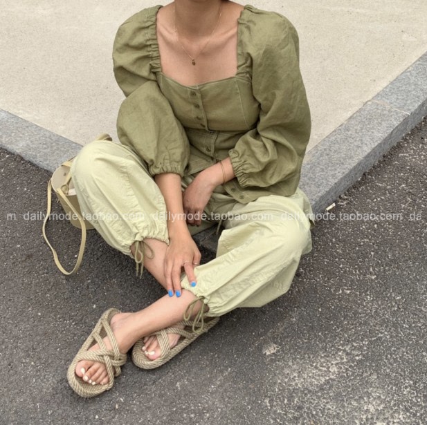 韩国女装 明线宽松衬衫 纯色素色 气质两穿...