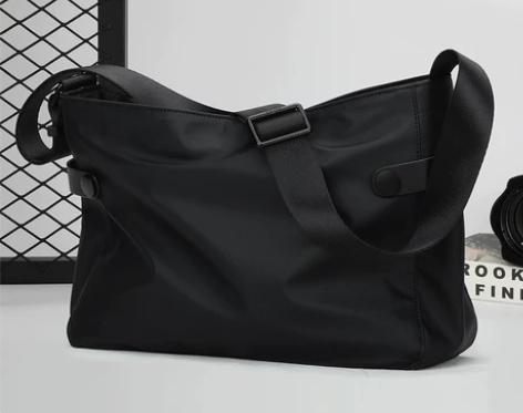 简约单肩包男包包斜跨小背包韩版斜挎包男士包...