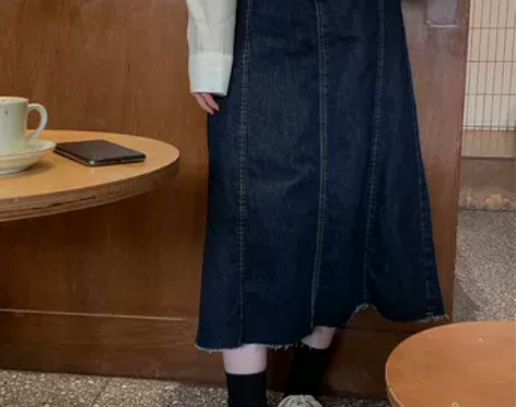 ?Sinbounboun 半身裙 闲置，喜...