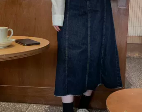 牛仔 半身裙 感兴趣的话点“我想要”和我私...