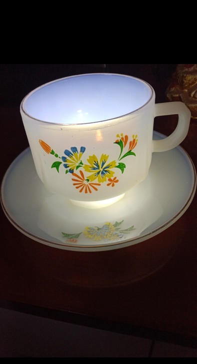 雪花牌，老琉璃咖啡杯碟俩套，羊脂白玉白，老...