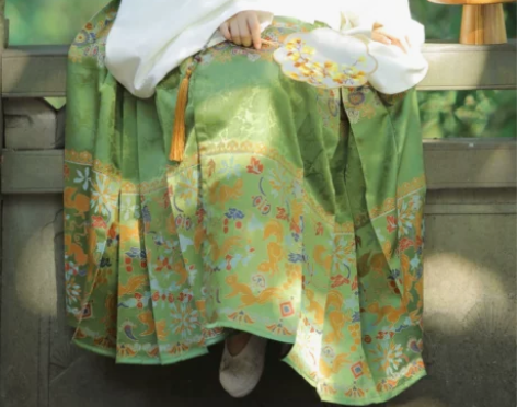 ?兰若庭 汉服 如意松鼠 明制 妆花 马面...