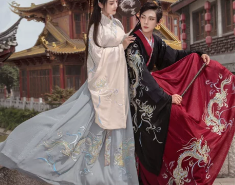 如梦霓裳原创辰龙生肖重工绣花情侣汉服黑红交...