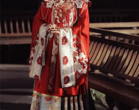 静还决 韶华 婚服半定制款汉服女明制原创秋...