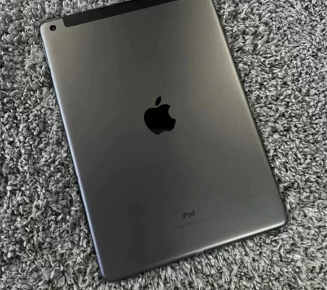 95成新iPad第八代iPad2020款1...