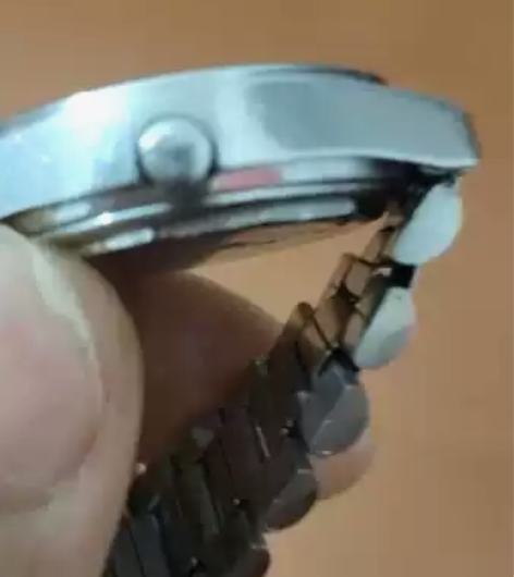 老浪琴手表一块，清理老房子找出来的，型号年...