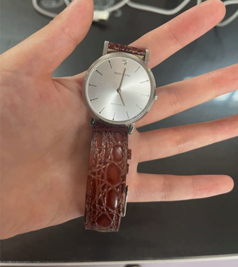 天王女款手表 个人一手 感兴趣的话点“我想...