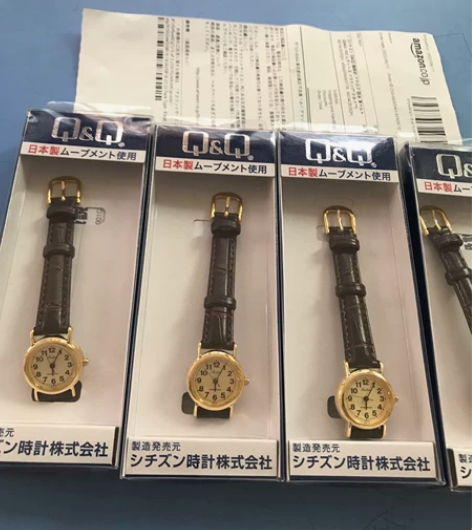 citizen西铁城女士复古小圆表，棕金配...