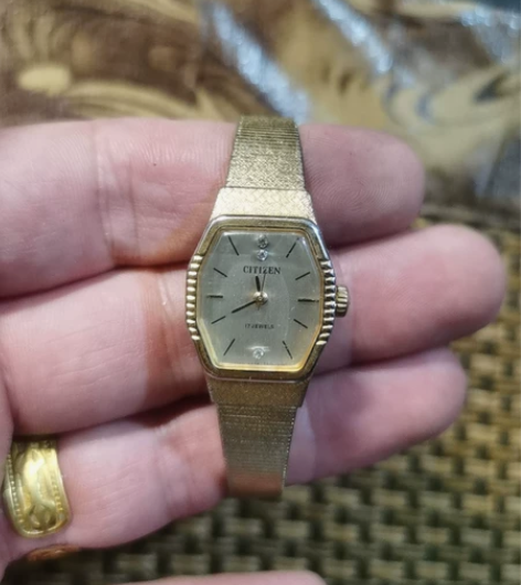 西铁城机械表！女表，配件出售没有退换！ 感...