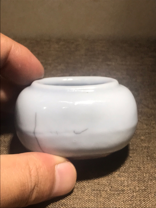 清代天蓝釉小水盂
