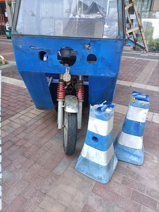 电动三轮车，三鑫牌大号车箱，新换水电瓶，使...