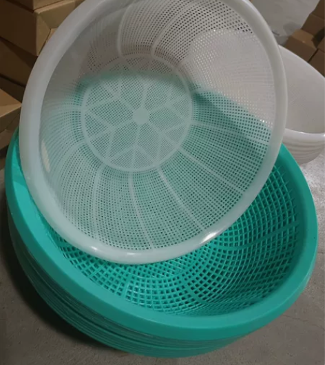 （全新）18个特厚密圆形塑料篮子镂空洗菜厨...