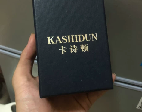 卡诗顿女生手表时尚潮流款紫色 带了没几次 ...