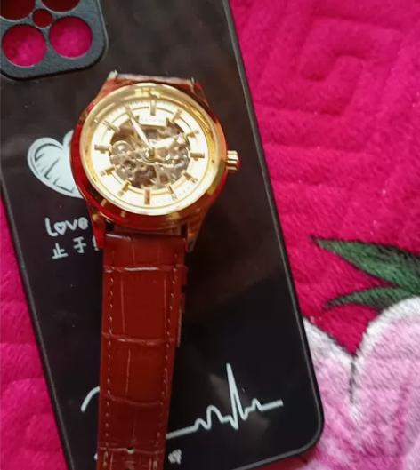 手表，卡之蓝手表 感兴趣的话点“我想要”和...