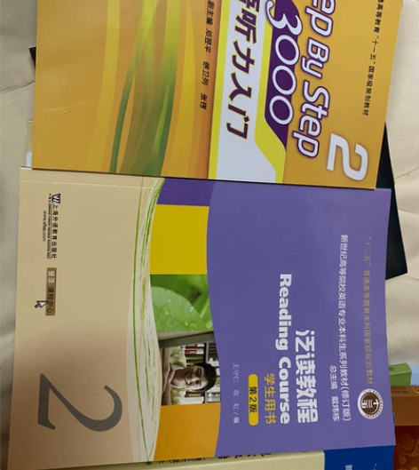 英语专业书籍，大学vb计算机，马克思毛概书...