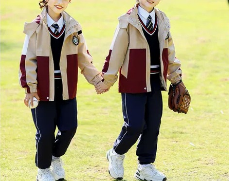 小学生秋冬季校服套装冲锋衣学院风儿童班服