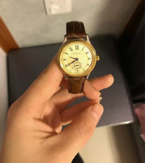 罗西尼复古手表女，商场购买，喜欢的带走 感...