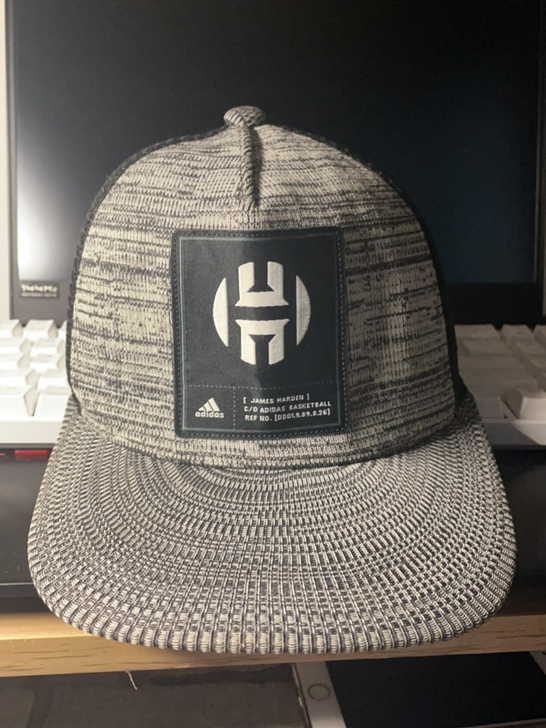 Adidas帽子