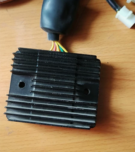 摩托车电子整流器 55包邮 摩托车电子整流...