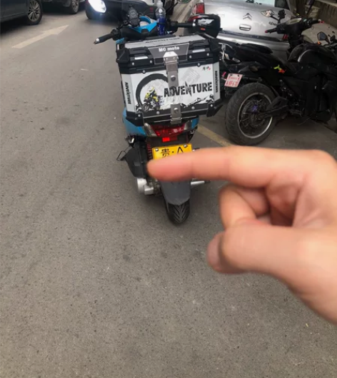 立雅150踏板车，二手户，正常过户，780...