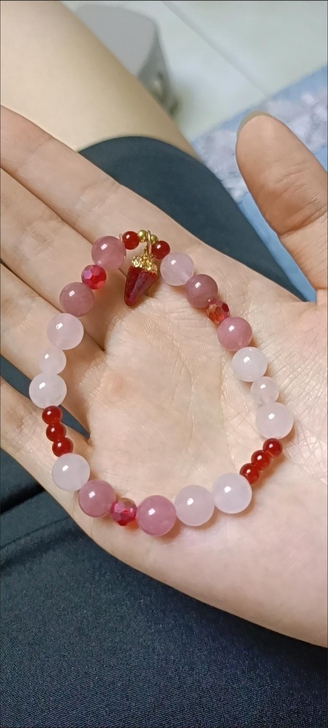 众生皆苦 你是草莓味】甜到爆炸的初恋少女心...