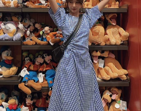 修身蓝色格子宽松显瘦收腰衬衫连衣裙春夏20...