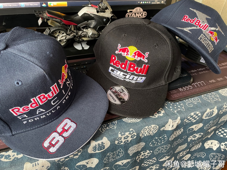 外贸-RedBull红牛机车嘻哈平沿帽