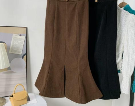 灯芯绒鱼尾裙女2021秋冬新款设计感开叉高...