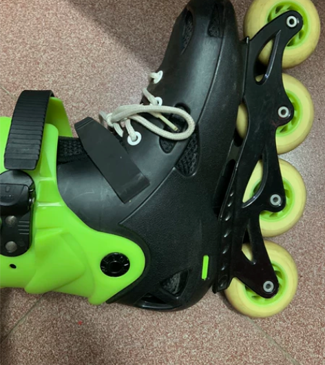 5766旱冰鞋 感兴趣的话点“我想要”和我...