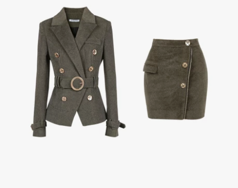 ?余潇潇新款气质仿水貂绒收腰军旅风网红两件...